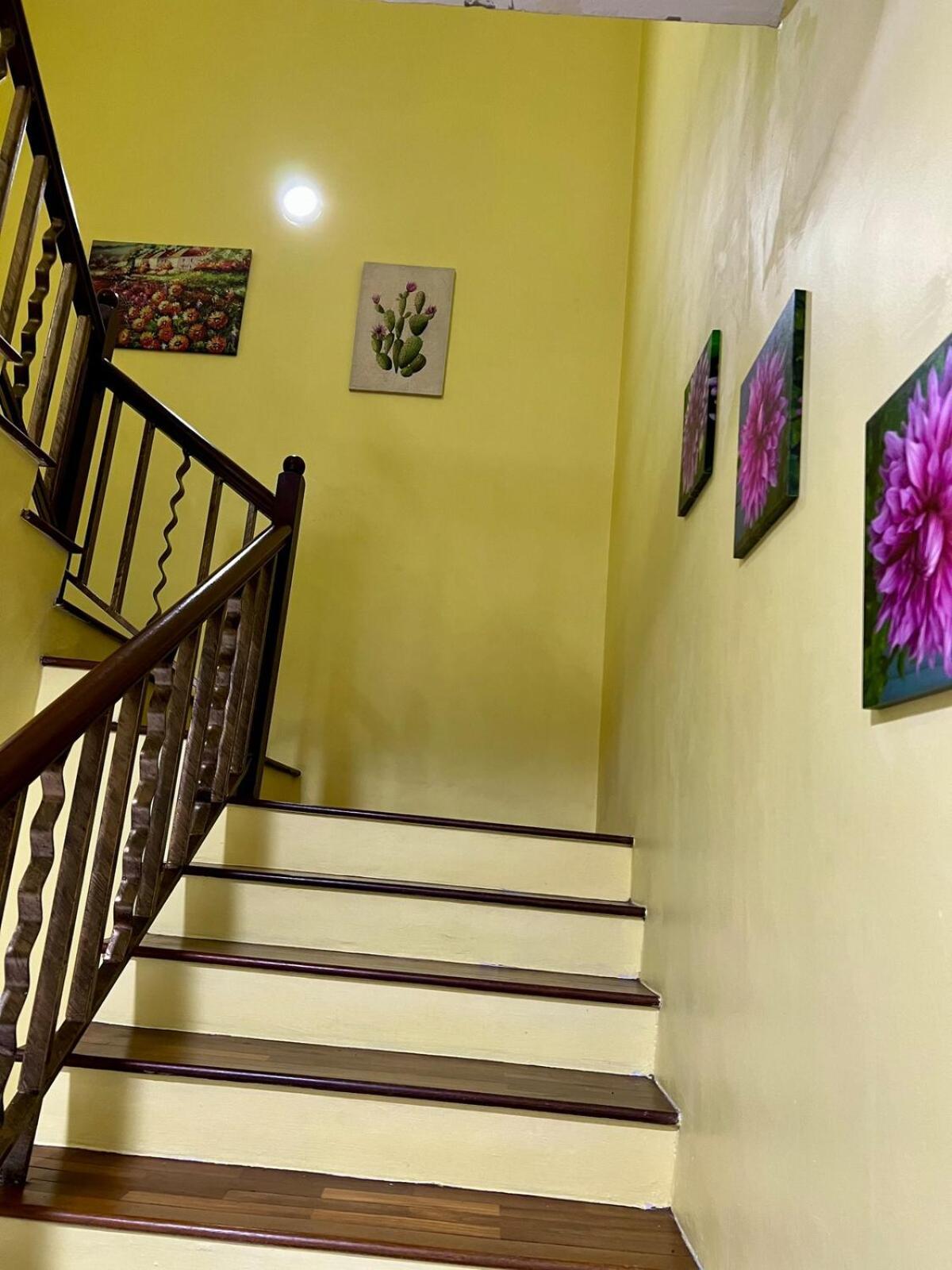 Rini Utama Homestay สกูได ภายนอก รูปภาพ