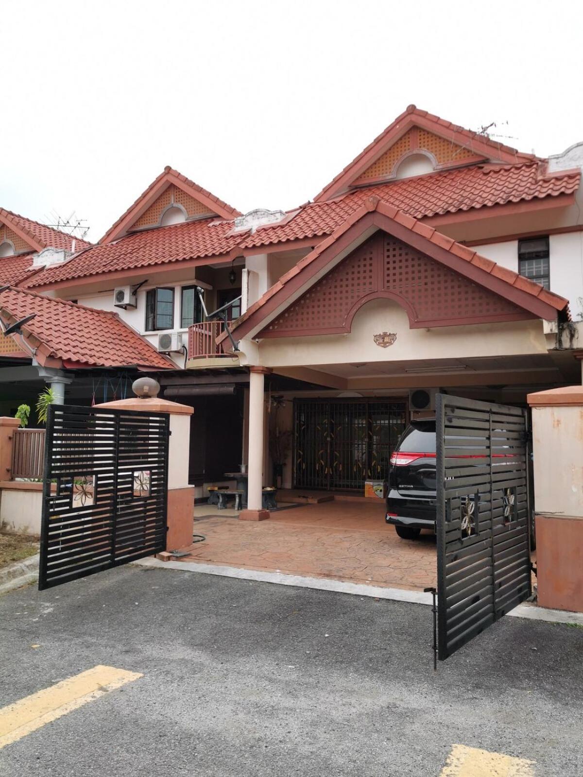 Rini Utama Homestay สกูได ภายนอก รูปภาพ